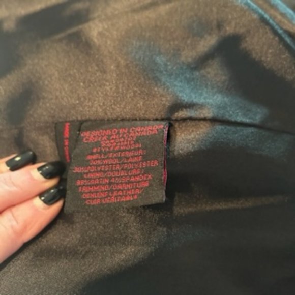 Arte Pelle Coat with Leather Trim - Picture 6 of 7